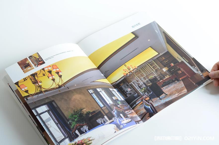 上海本地化服務(wù)優(yōu)勢：產(chǎn)品畫冊印刷的上門對接、打樣確認與配送保障